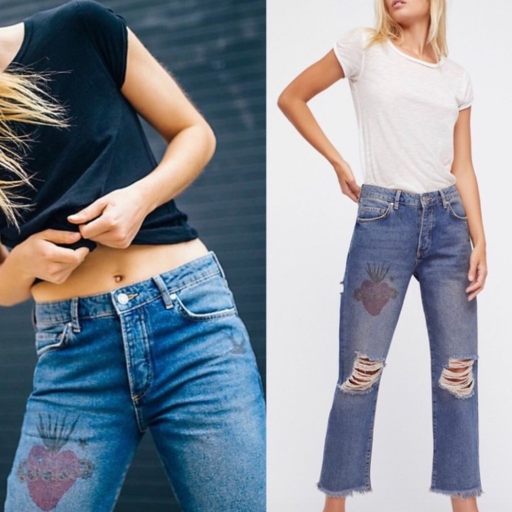 🚫SOLD🚫 NWOT Free People Tattooed Ripped Boyfriend Jean 25 - Picture 2 of 5